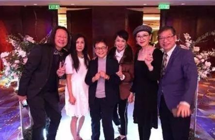 tvb演员表女老艺人 f684ea49082445aea9a704a3b3a1087c.jpeg