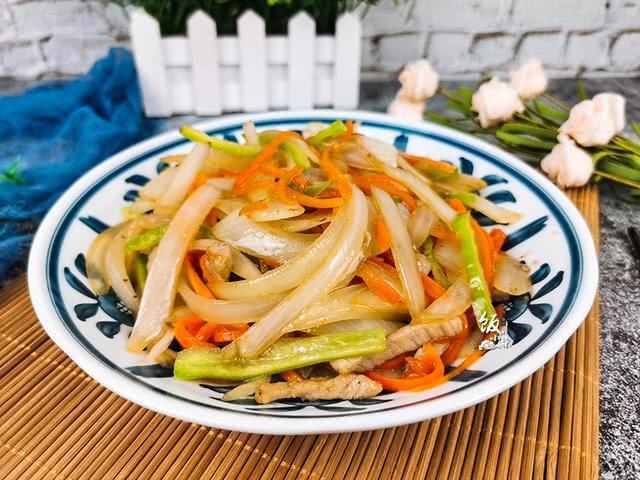 怎么炒青椒肉丝不变颜色 0a357f1f55e94e4da1f51a7903a8cf95.jpeg