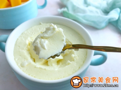 双皮奶怎么做才好吃 a0701037a7334bdb956f1b43af319506.jpeg