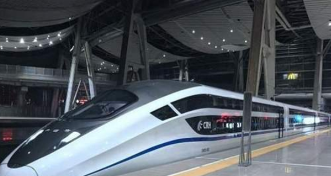 中国双层高铁即将来临运力提升7成, 时速达到350km