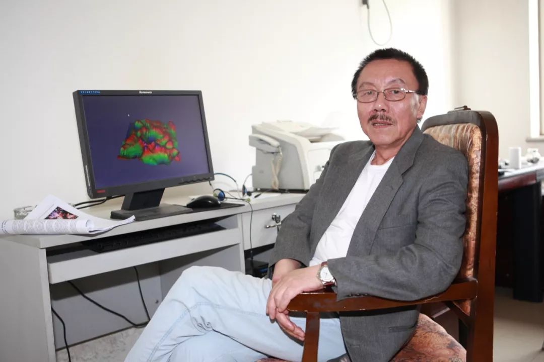 上热搜!中国天眼正式开放运行,网友都喊一个名字