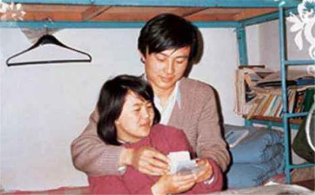 金龟子多大结的婚 355b09282e1e4bad8060fd576fa4b772.jpeg