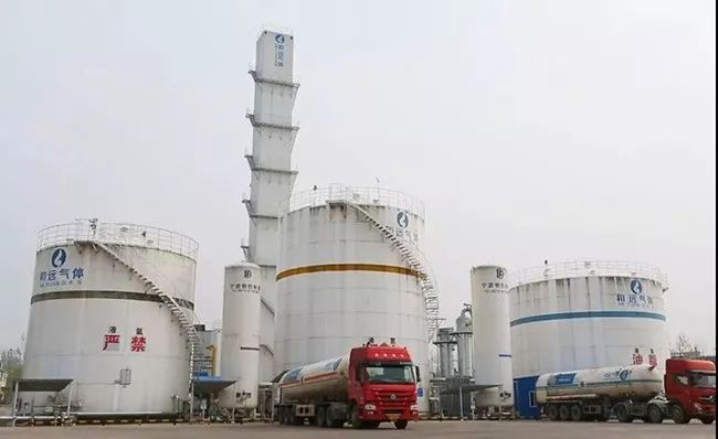 湖北“国家贫困县第一股” 和远气体今日敲钟上