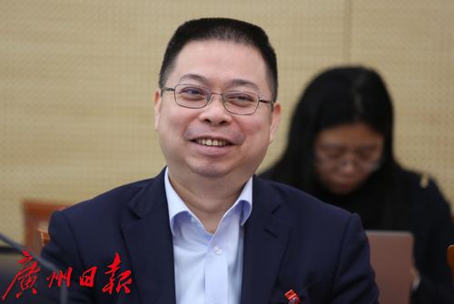 宝能董事长是谁_宝能集团董事长姚振华(2)