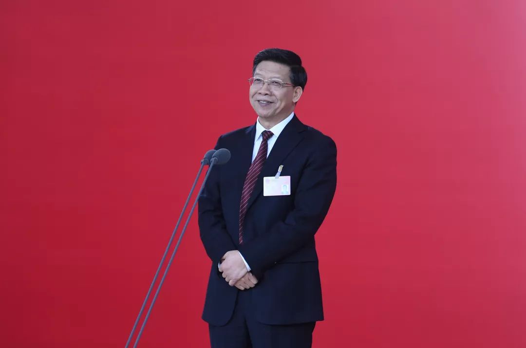 浙江省教育厅厅长陈根芳 让民众"读好书" 缓解教育焦虑 浙江省教育厅