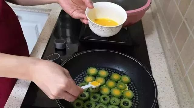 d373b03c8f9f4c22aace765d9fcde2c2.jpeg