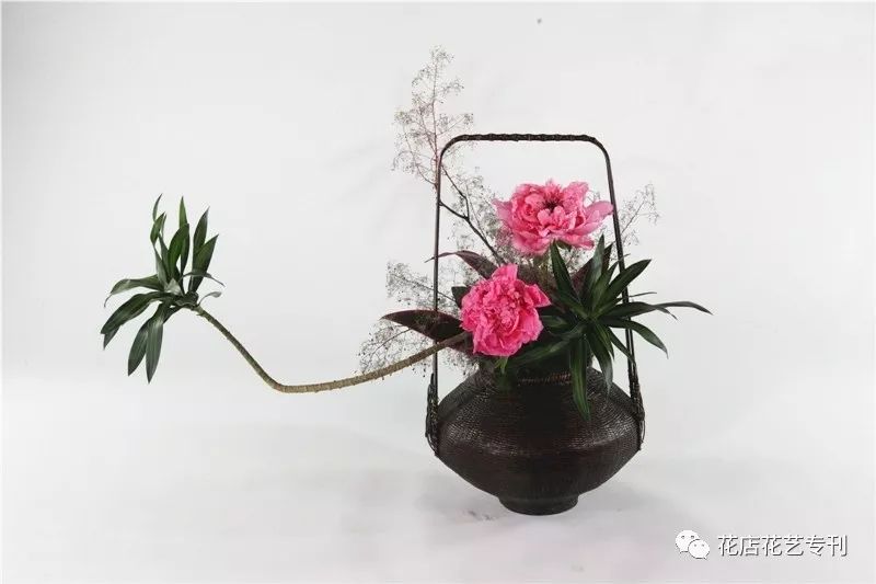 蔡仲娟大师深度访谈传统插花的正宗恰因为传承和发展