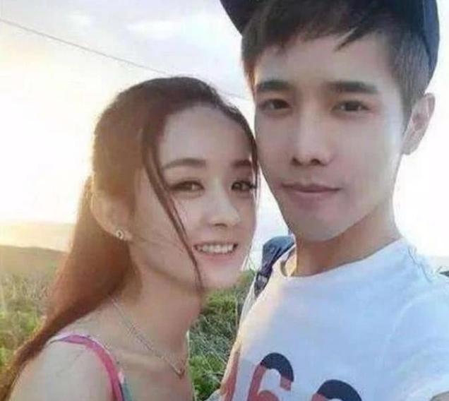 赵丽颖称弟弟比冯绍峰还帅，本以为是说着玩的