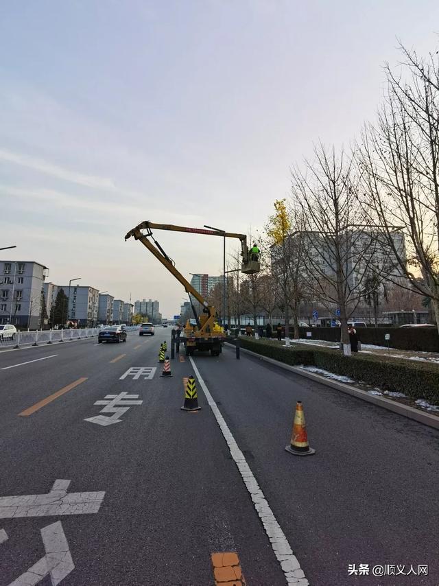 光明区各街道2019GDP_2019年各省gdp占比图(3)