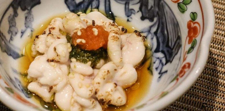 【日本这些稀奇古怪的美食据说味道不错，黑暗料理你都尝过了吗？】 