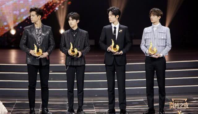 微博之夜2021王一博肖战 8ddd29a302f547efa218dae5e147e256.jpeg