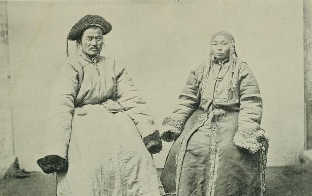 蒙古人口总和_蒙古元素图片