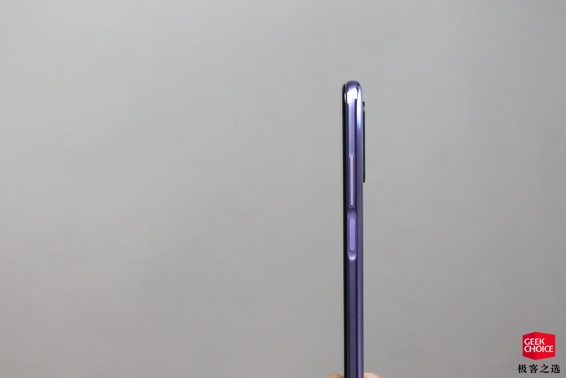 Redmi K30 5G 上手：1999 元，双模 5G、120Hz 屏幕、索