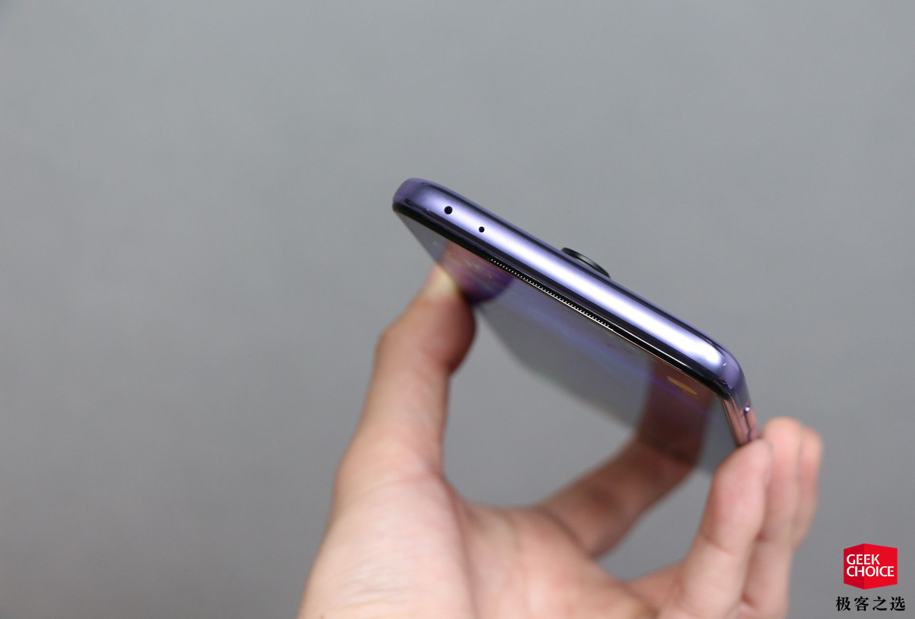 Redmi K30 5G 上手：1999 元，双模 5G、120Hz 屏幕、索