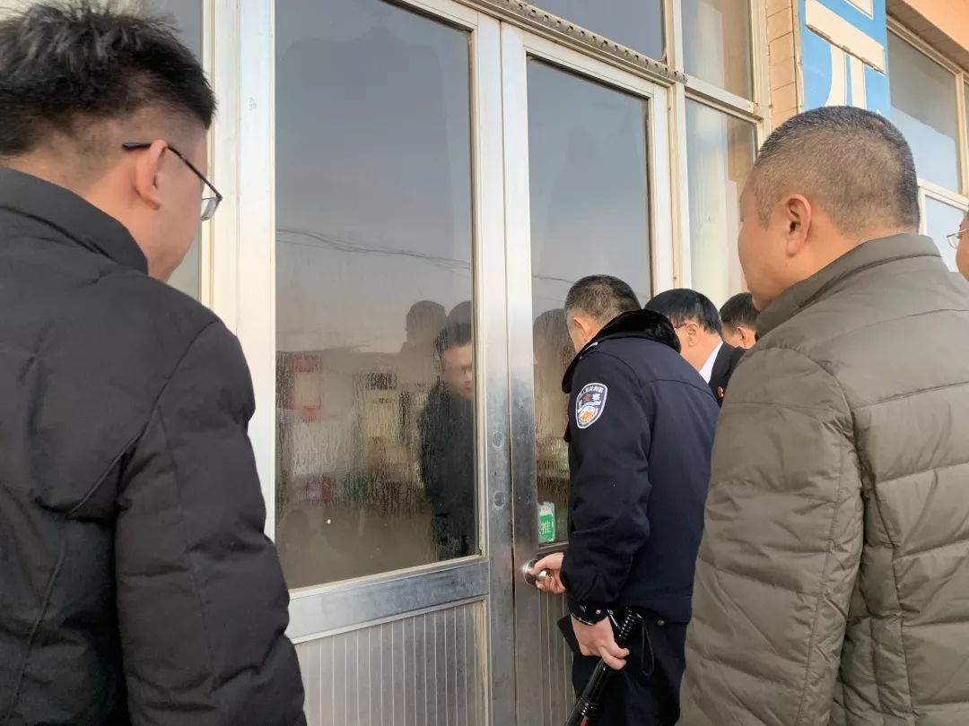 维坊姓氏人口_姓氏微信头像(3)