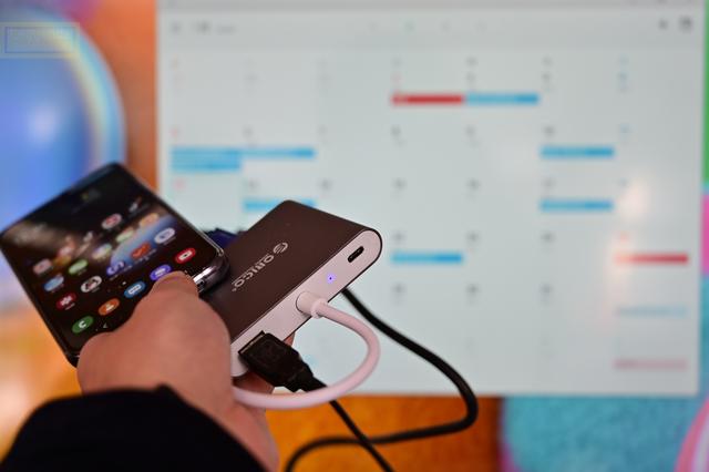 手机如何连接到显示器上 dfca160d47e142e28a98489b7fc63274.jpeg