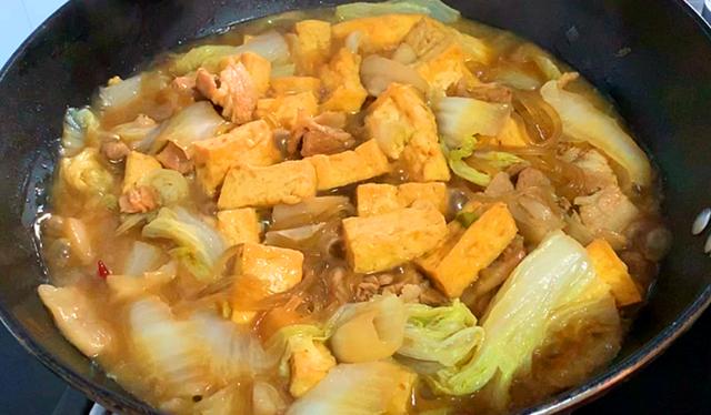 炖豆腐怎么才能入味儿 f55f9b5953d649b89aebfea5d2bea030.jpeg