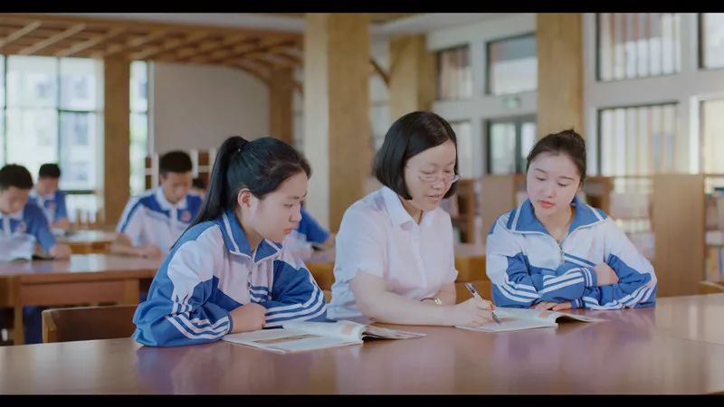 蒲江中学第二届将于年"课堂v中学共享立心"动脉学术颈论坛超声规范化操作指南解读图片