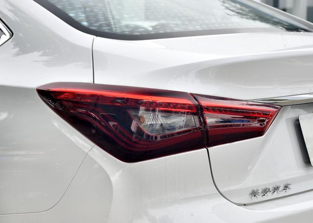 只为国人着想!百公里加速超本田思域,1.4T爆1