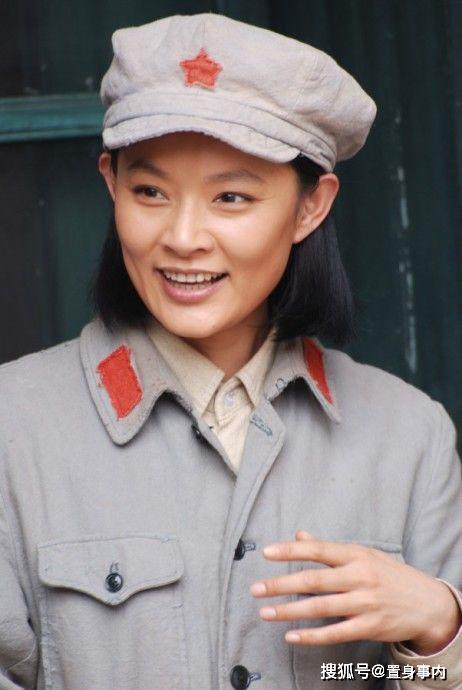 她曾获最佳女主角奖，出道23年零绯闻，现获得硕