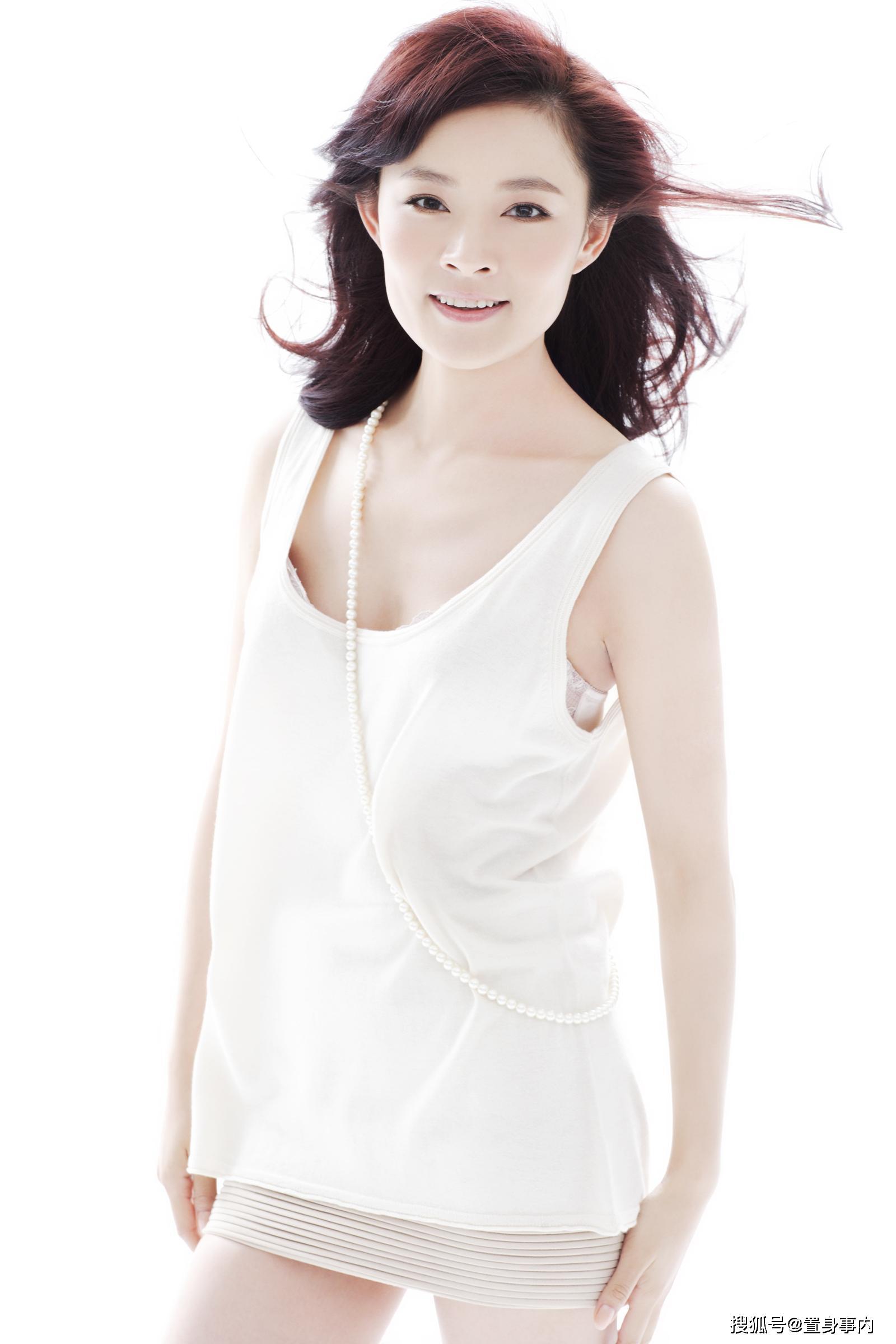 她曾获最佳女主角奖，出道23年零绯闻，现获得硕