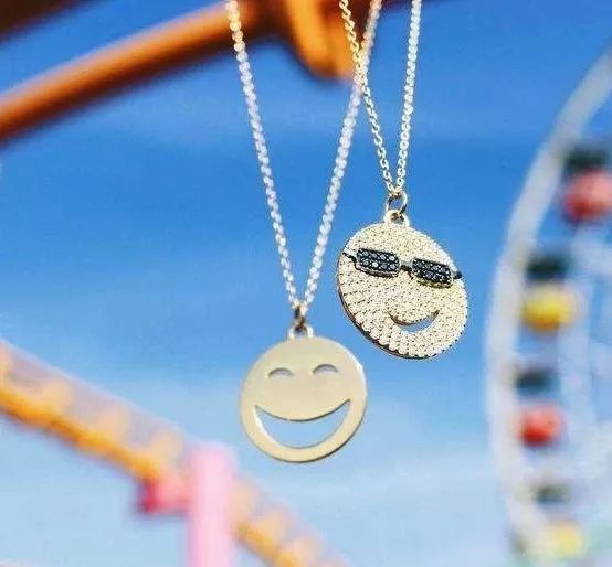 啥叫情绪化表达 6c6607b8889744959444ac6da82303f4.jpeg