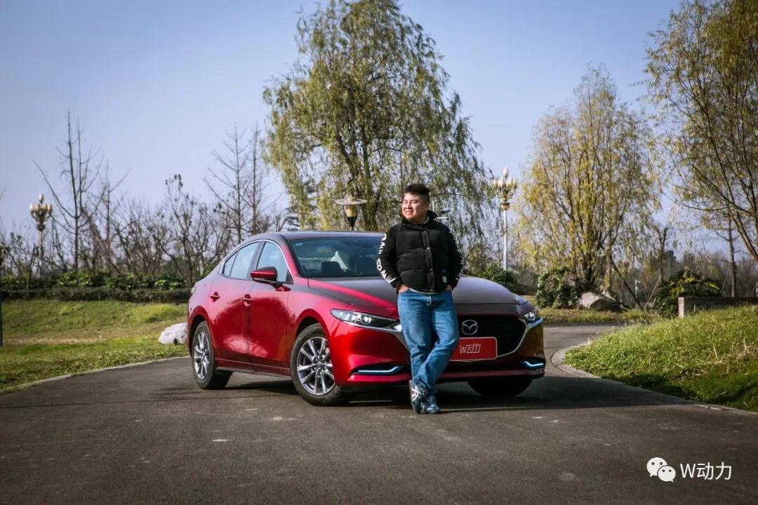 次世代mazda3昂克赛拉为何深受喜爱车主的评价就是答案