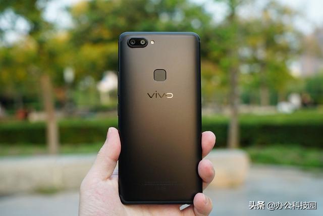 vivox90什么时候售卖 c7e84fbf6b95477c803d71c680b7e33f.jpeg