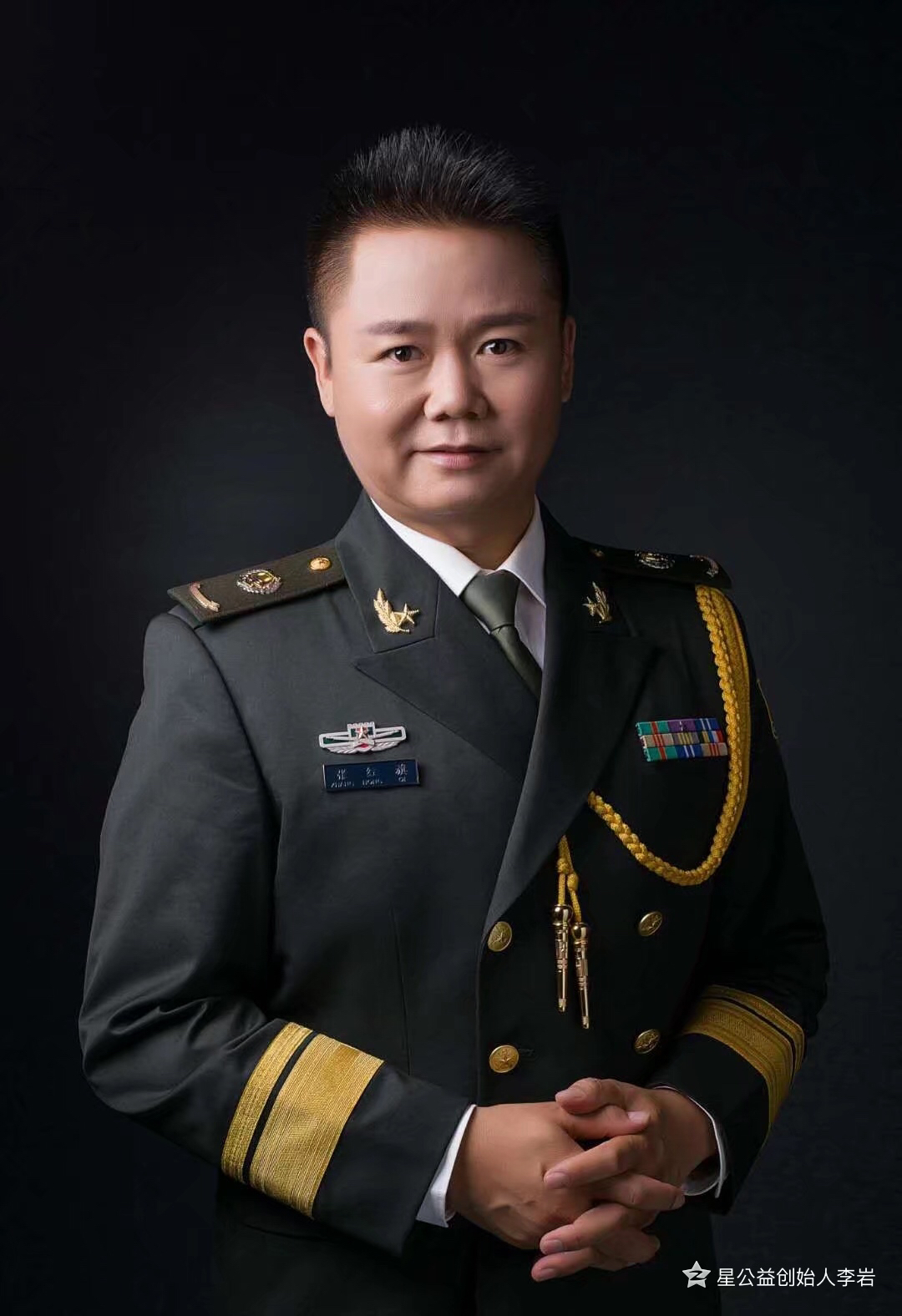 著名歌唱家名单及歌曲男 ccc9a48abaef4dd39f4090fa27921960.jpeg