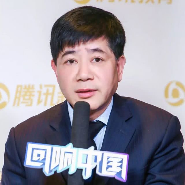 周六福董事长_张靓颖周六福图片