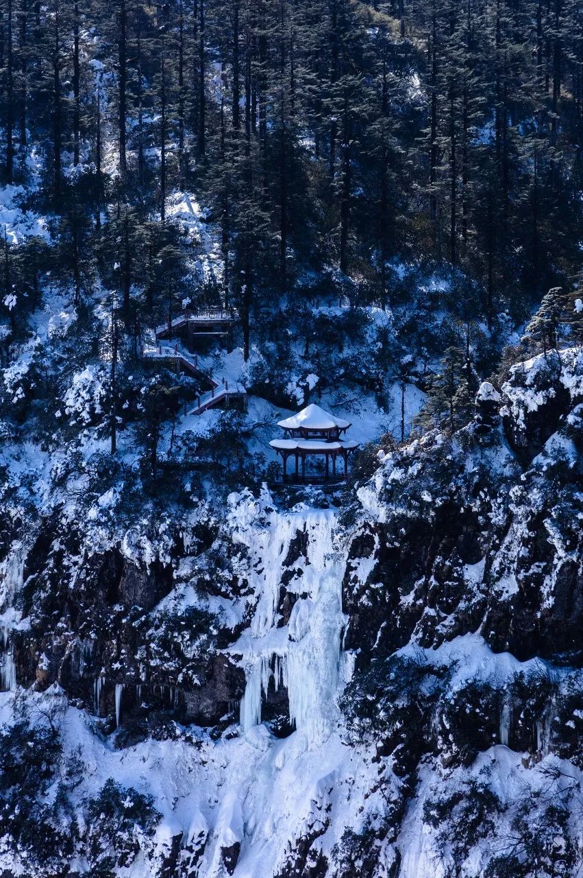 美丽中国-1545:有着“世界首条山区高速铁路”之称的成贵高铁 美丽中国-1545:有着“世界首条山区高速铁路”之称的成贵高铁