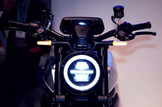 配置最好的智能电动自行车 4c5a51712f394702b48410be0f72fedd.jpeg