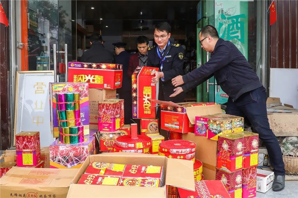 卖烟花爆竹销售技巧视频大全