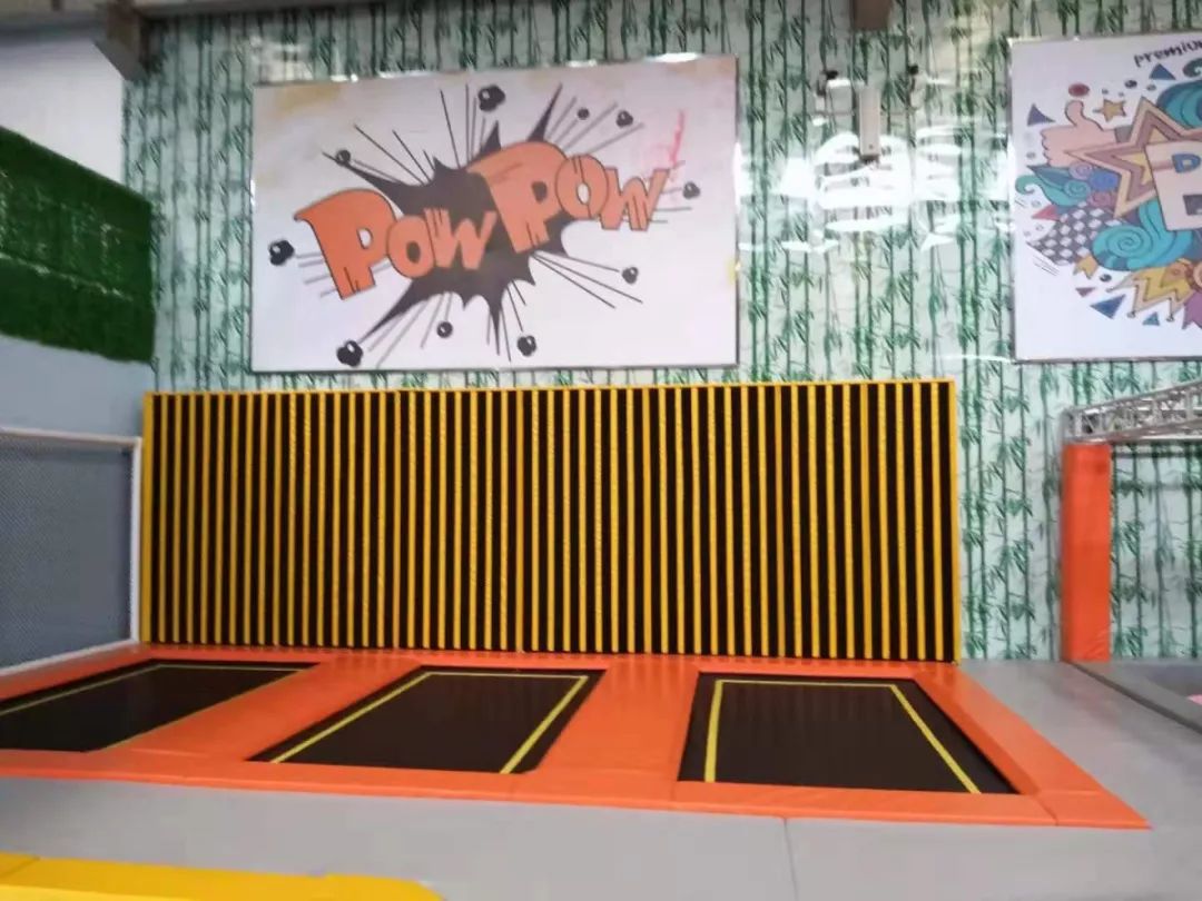 蜘蛛壁虎猜成语_壁虎卡通图片