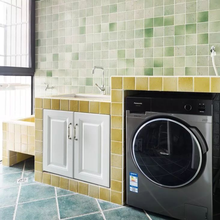 阳台有必要装拖把池么 f05a9de80b5842ca9be44cb414d0158c.jpeg