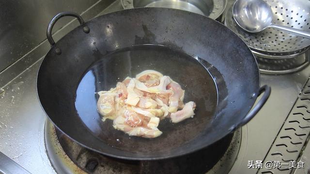 啤酒鸭家常做法简单教程 06e5cb6a0ac849d3bc13cbe8aeea8625.jpeg