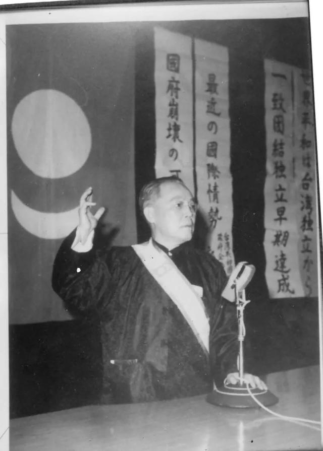 蔡英文等不少民进党台独分子，都是被国民党的资源养出来的。