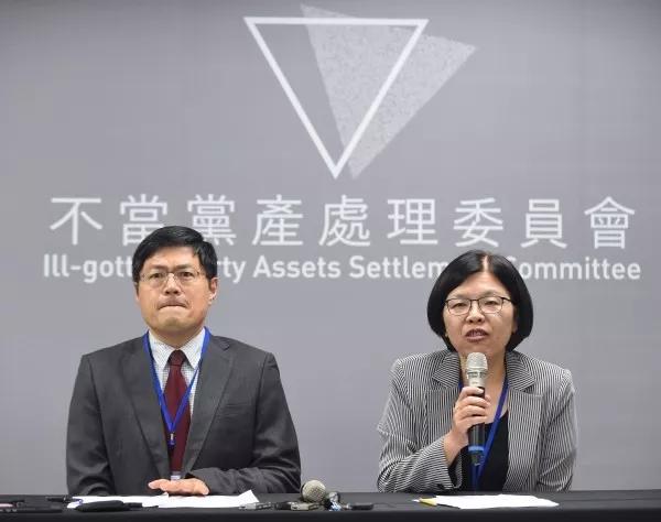 蔡英文等不少民进党台独分子，都是被国民党的资源养出来的。