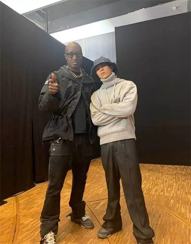 主理人亲自曝光 ow x aj5 ,下月就发售!
