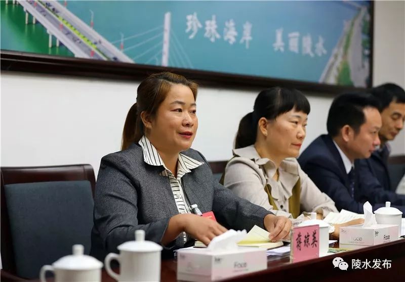 陵水代表团继续审议政府工作报告用脑用心用情汇聚奋进力量