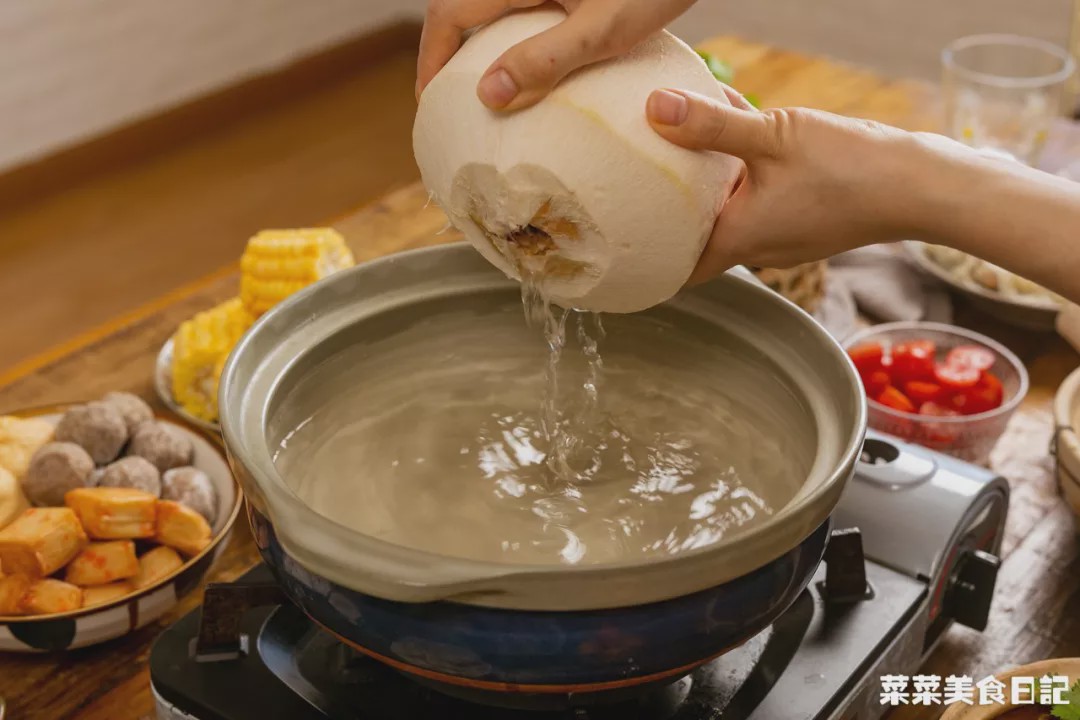 茯苓需要提前泡再煮吗 ce0b4815bd6046de9235ff6dfeb1c4c4.jpeg