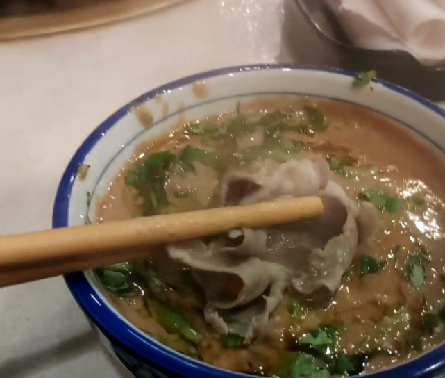 烤肉季人均_烤肉季羊肉串图片