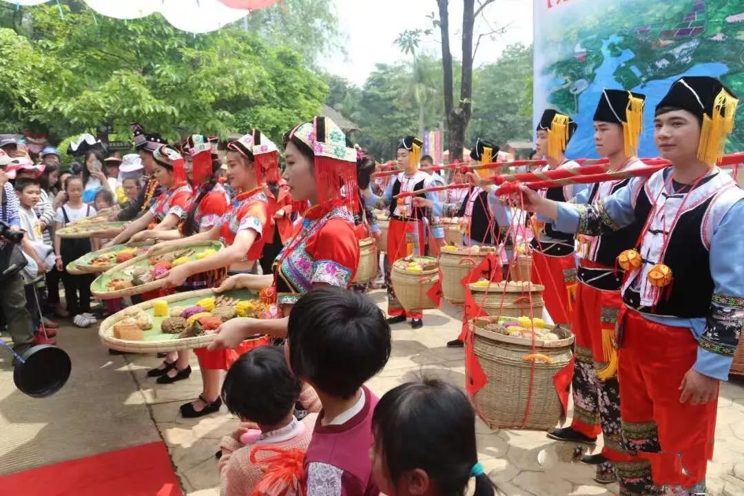 每坊一品,每品一特色,展示推广地方特色美食文化,打造本土美食品牌.