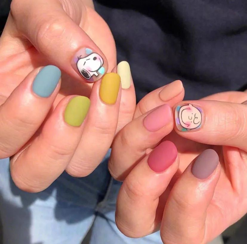 自己怎么做美甲穿戴甲 51fd8895733a4c3e9c5469508d356d72.jpeg