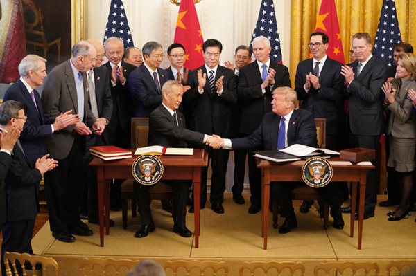 看中国经济不必纠结数字，更重要的是结构和全