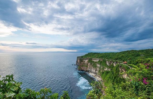 巴厘岛经济总量_巴厘岛(2)