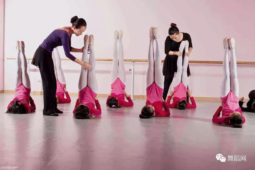 小孩子学舞蹈的最佳年龄_孩子几岁学中国舞合适？