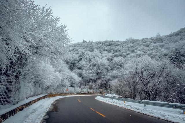 分水岭-雪景