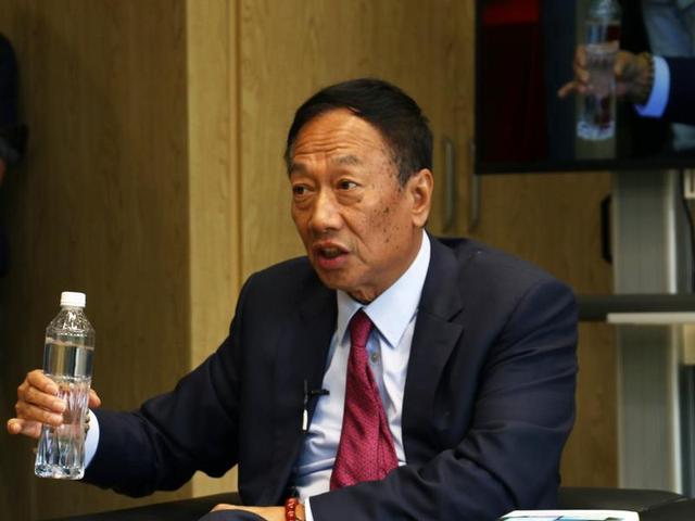 郭台铭背后的男人:曾帮富士康年赚百亿,却因