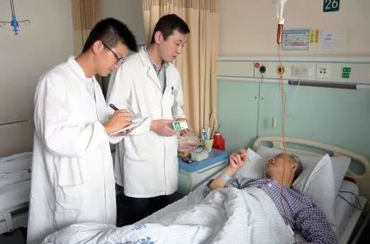 自己在家怎么测心脏 4d1c69e1160e4693a509e0fb5763e08c.jpeg
